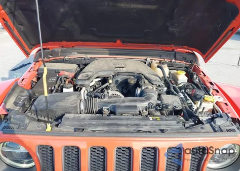 2019 Jeep Wrangler Rubicon 4X4 from USA, damaged, VIN 1C4HJXCGXKW688705